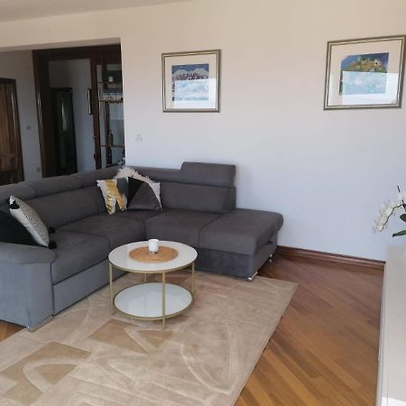 Apartman Niki Makarska Exterior foto